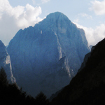 チベッタ山群・テーレ・トリエステ（アグネル・ドロミテ最大の岩壁）